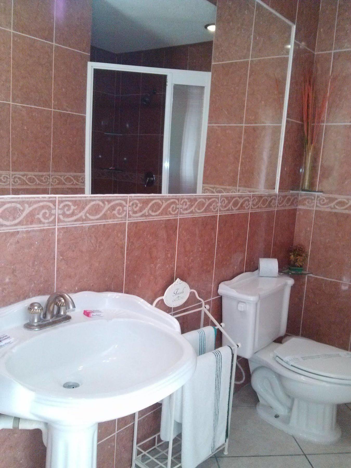 Hotel Esmeralda Río Verde Екстериор снимка