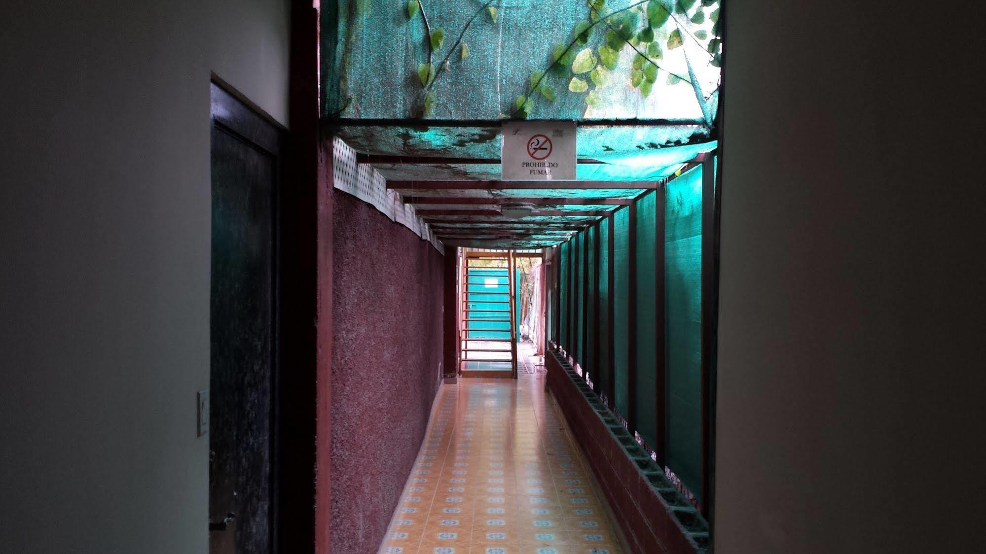 Hotel Esmeralda Río Verde Екстериор снимка